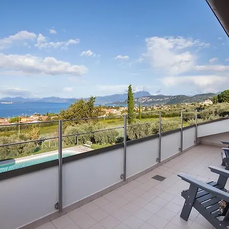 فيلة Golden - Verona