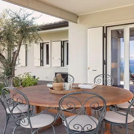 Villa Golden - Verona *