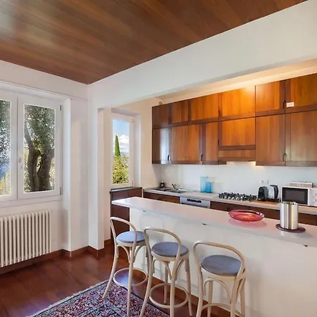 Golden - Verona Villa *