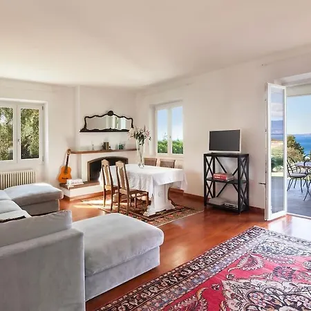 Villa Golden - Verona *