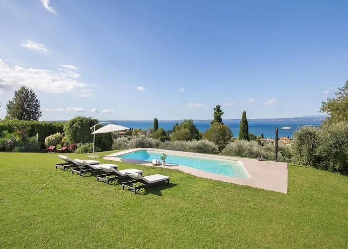 فيلة Golden - Verona